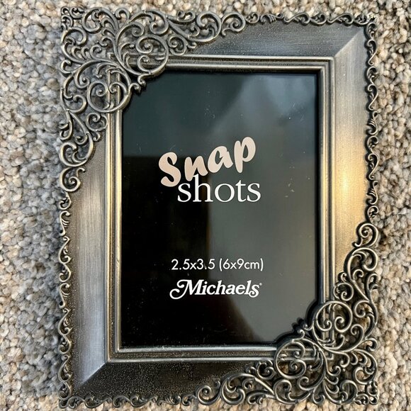 Michaels Metal Picture Frame - 2.5 x 3.5 in - Picture 2 of 3